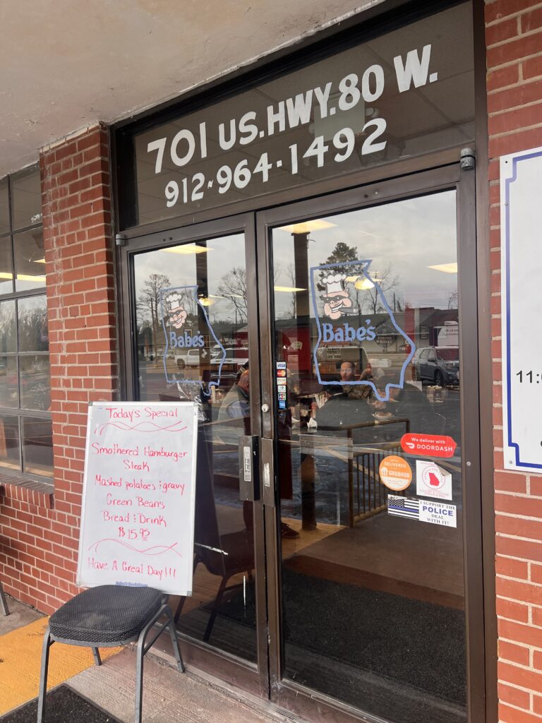 Babe’s BBQ Shack: A Garden City Original Near Historic Savannah